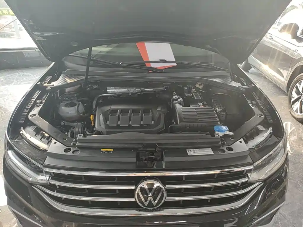 Volkswagen Tiguan L 2022 — фото 20