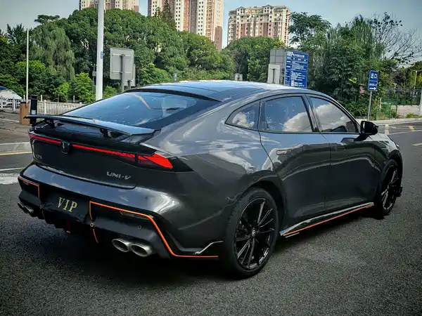 Changan UNI-V 2023