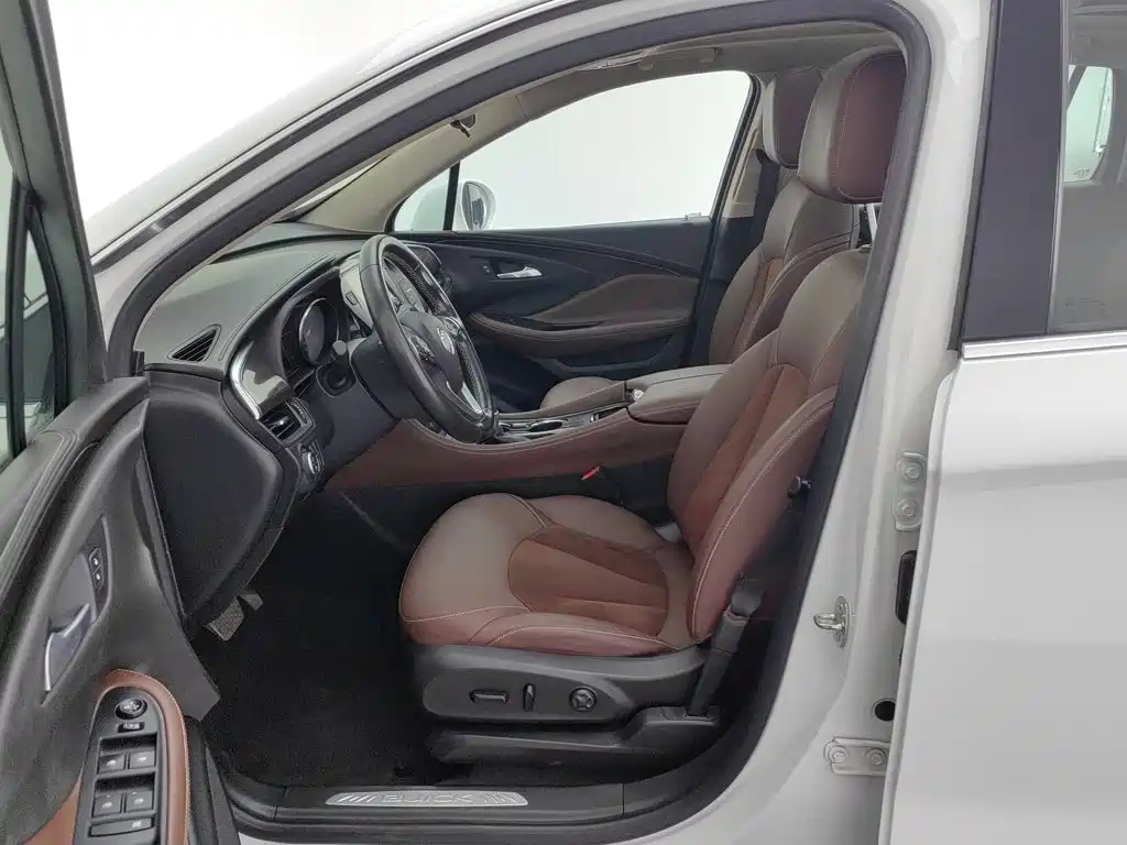 Buick Envision Plus 2017 — фото 10