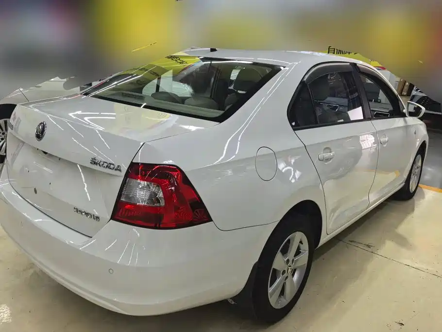 Skoda Rapid 2014