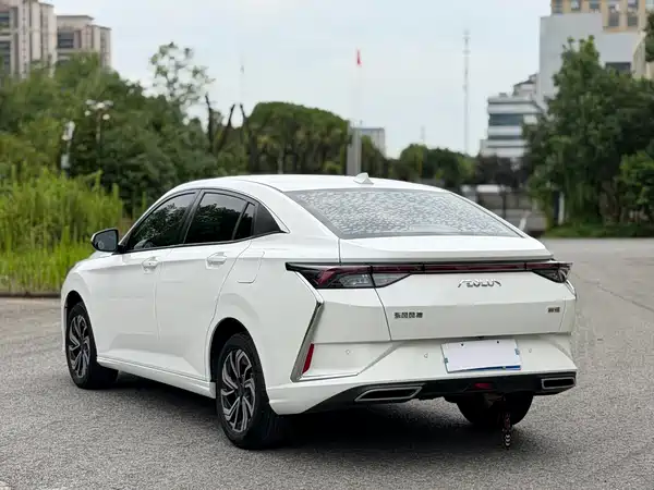 Dongfeng Yixuan 2022