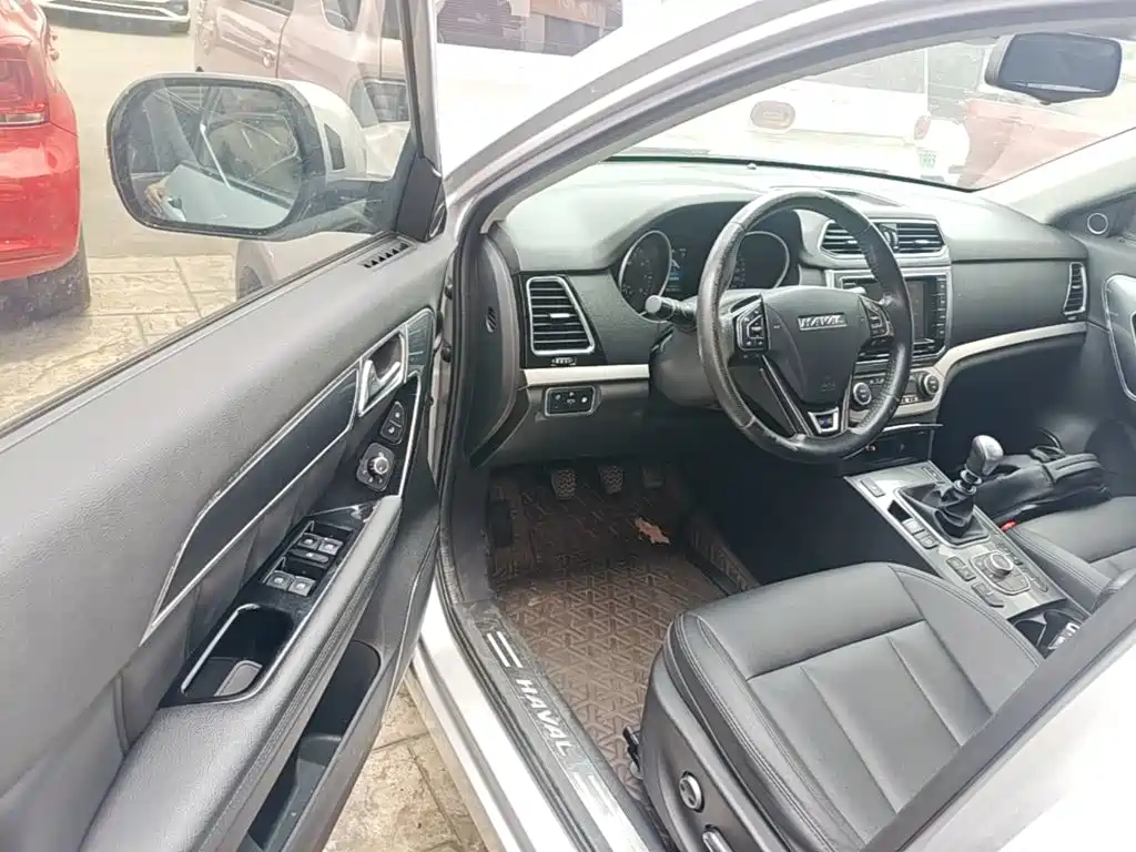 Haval H6 Coupe 2015 — фото 16