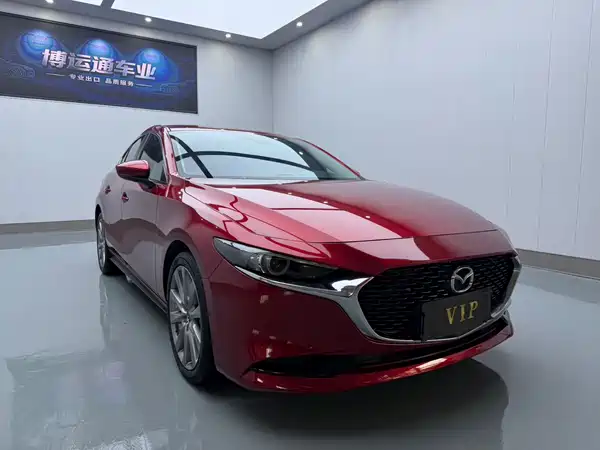 Mazda 3 Axela 2022