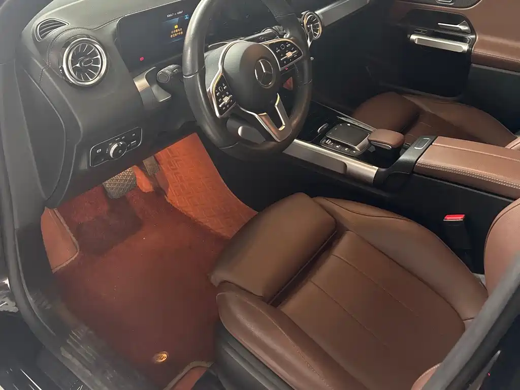 Mercedes-Benz GLB 2021