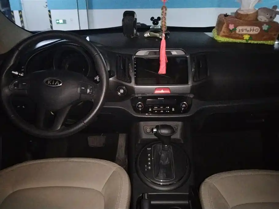 Kia Sportage 2012 — фото 12