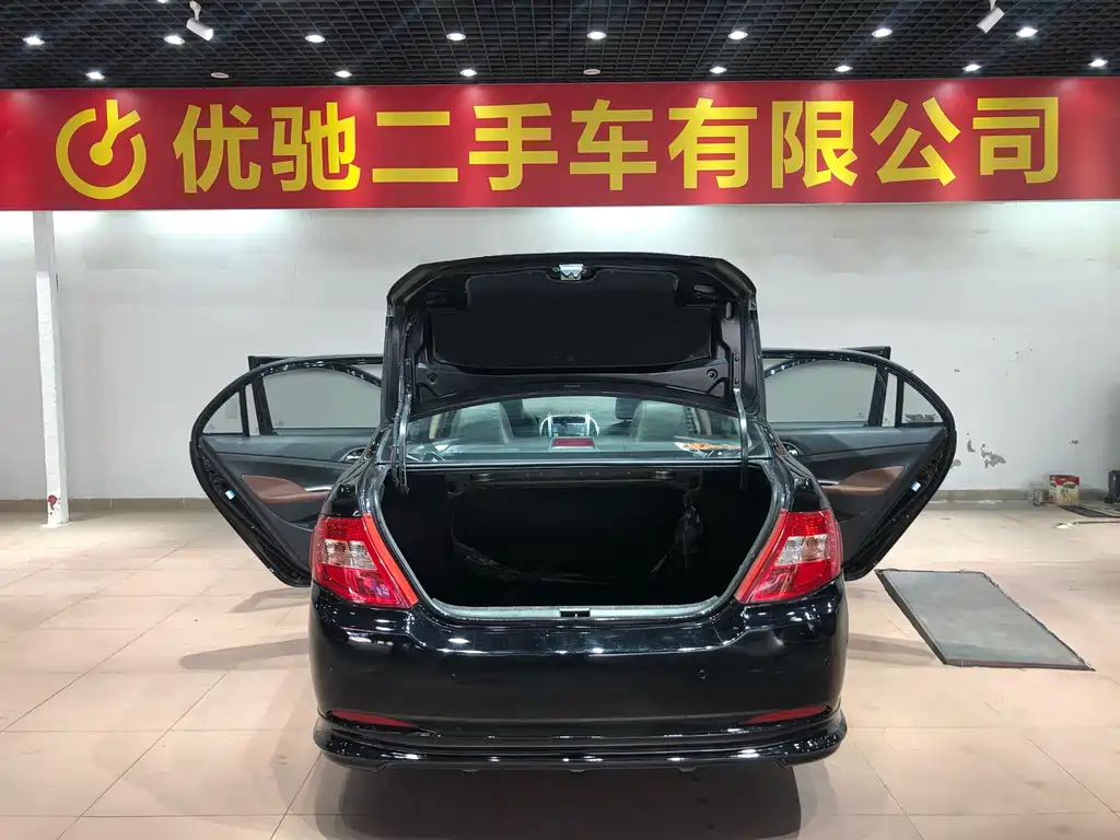 BYD F3 2015 — фото 21