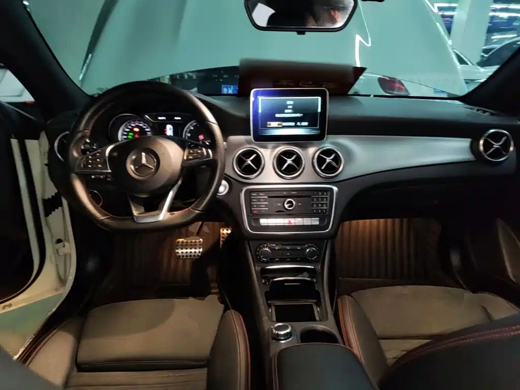 Mercedes-Benz CLA 2018 — фото 10