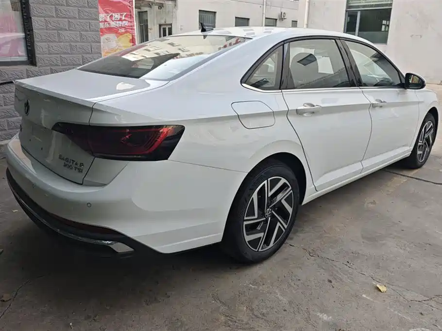 Volkswagen Sagitar 2026
