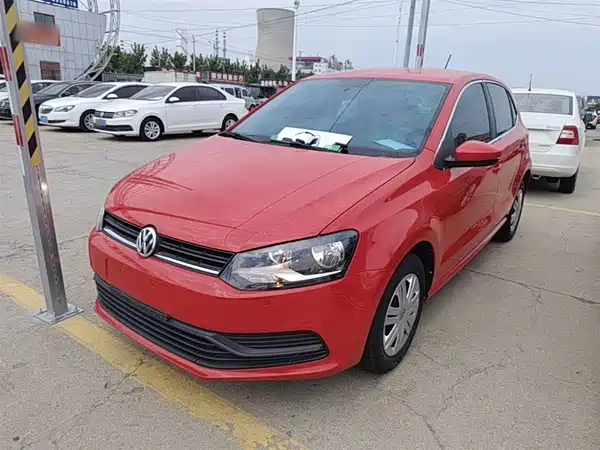 Volkswagen Polo 2016