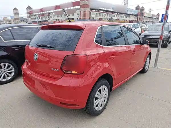 Volkswagen Polo 2016