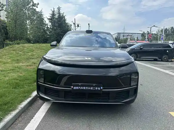 Li Auto L8 2024