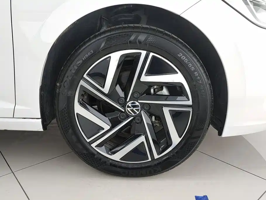 Volkswagen Sagitar 2024