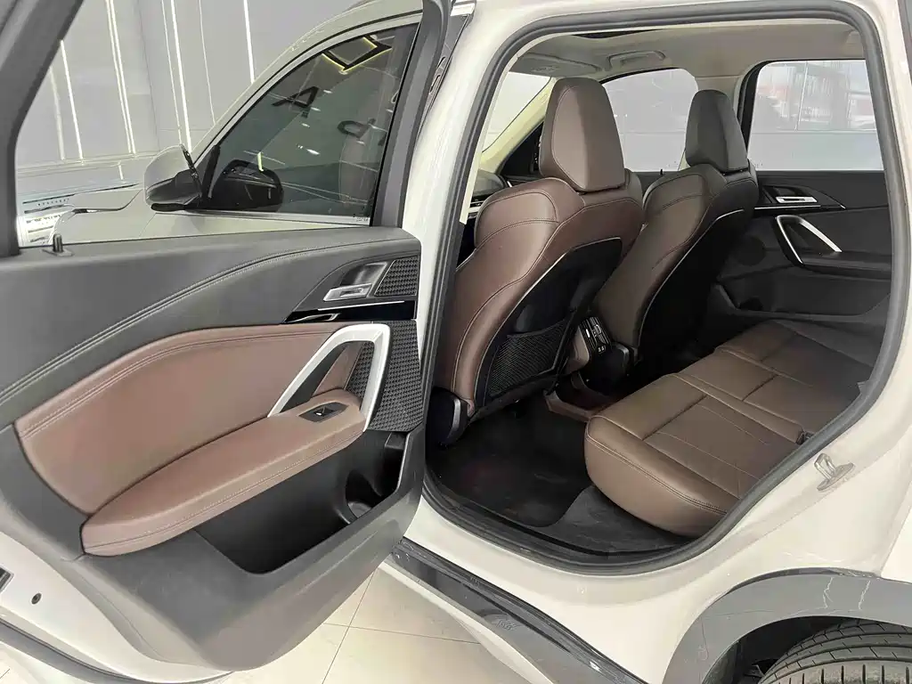 BMW X1 2024 — фото 11