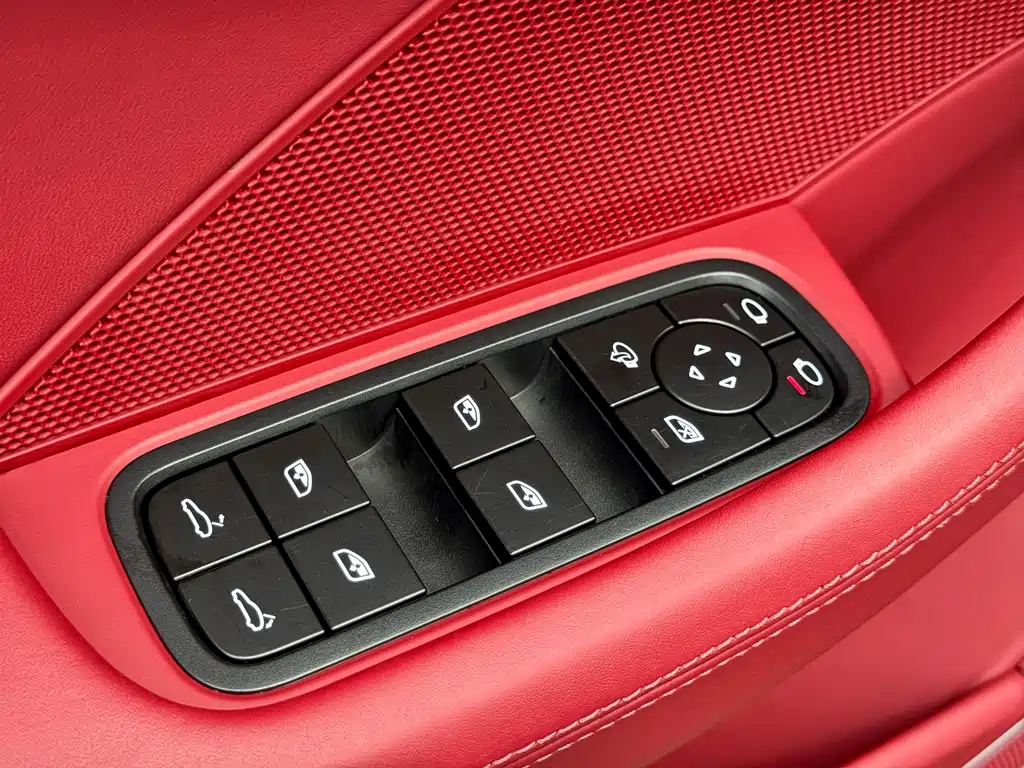 Porsche Panamera 2022 — фото 13