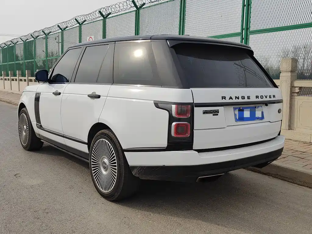 Land Rover Range Rover 2015 — фото 6
