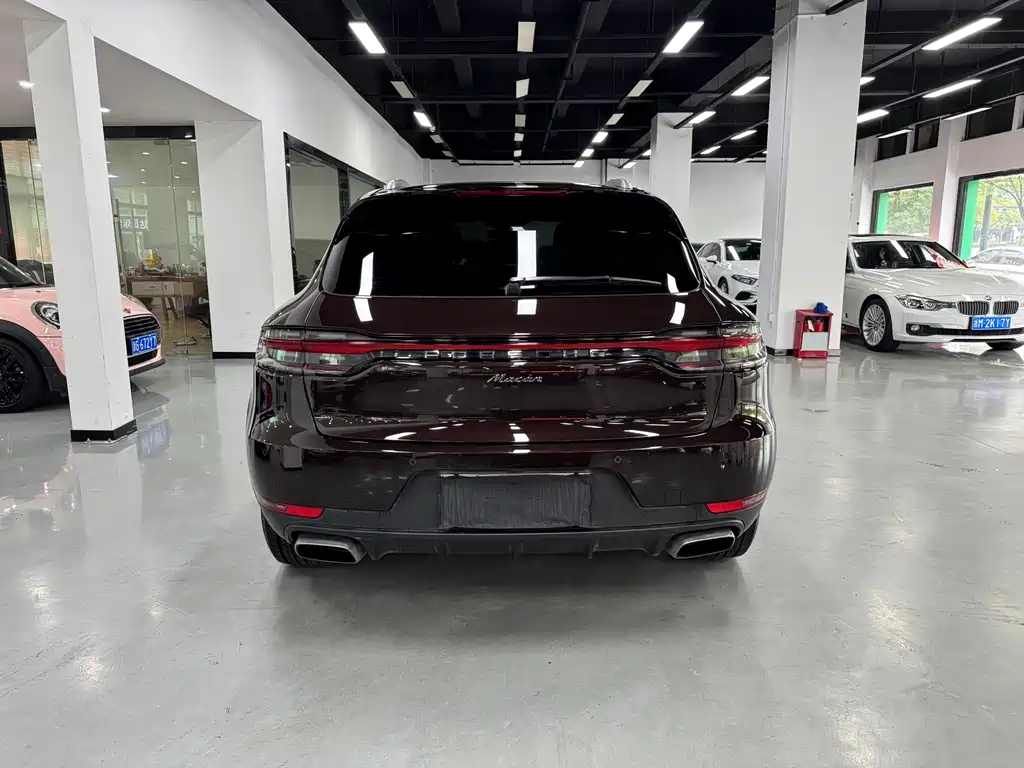Porsche Macan 2019 — фото 9