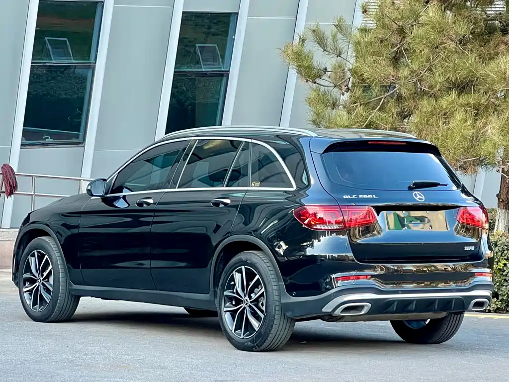 Mercedes-Benz GLC 2022 — фото 4