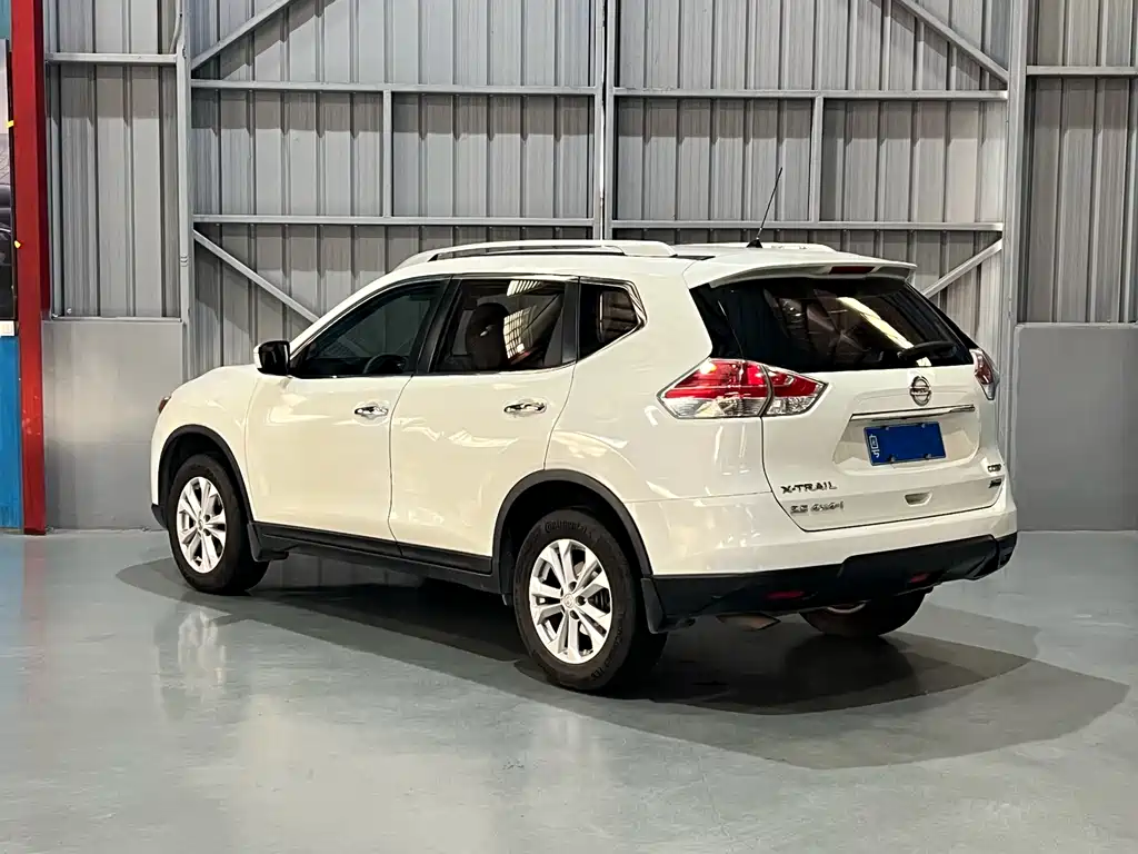 Nissan X-Trail 2014 — фото 9
