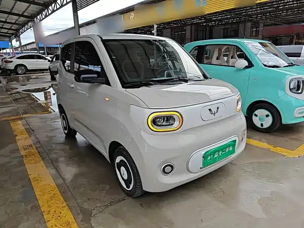 Wuling Hongguang MINIEV 2025