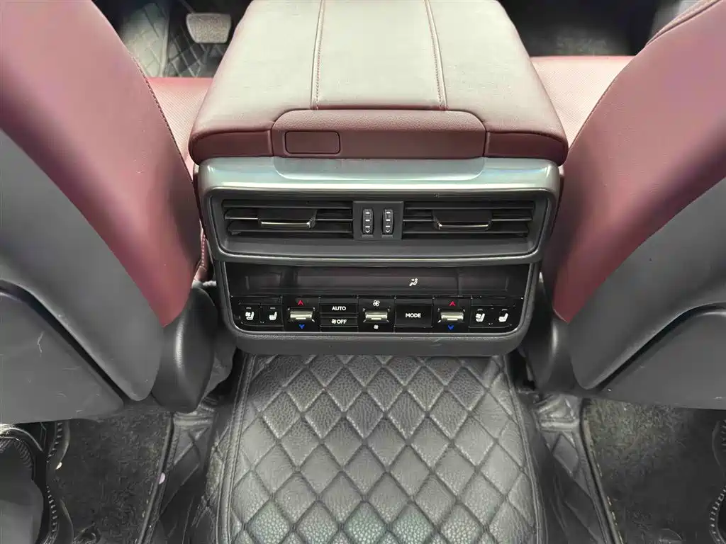 Lexus LX 2023 — фото 12