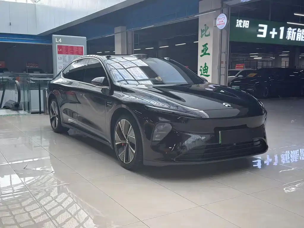 NIO ET7 2022