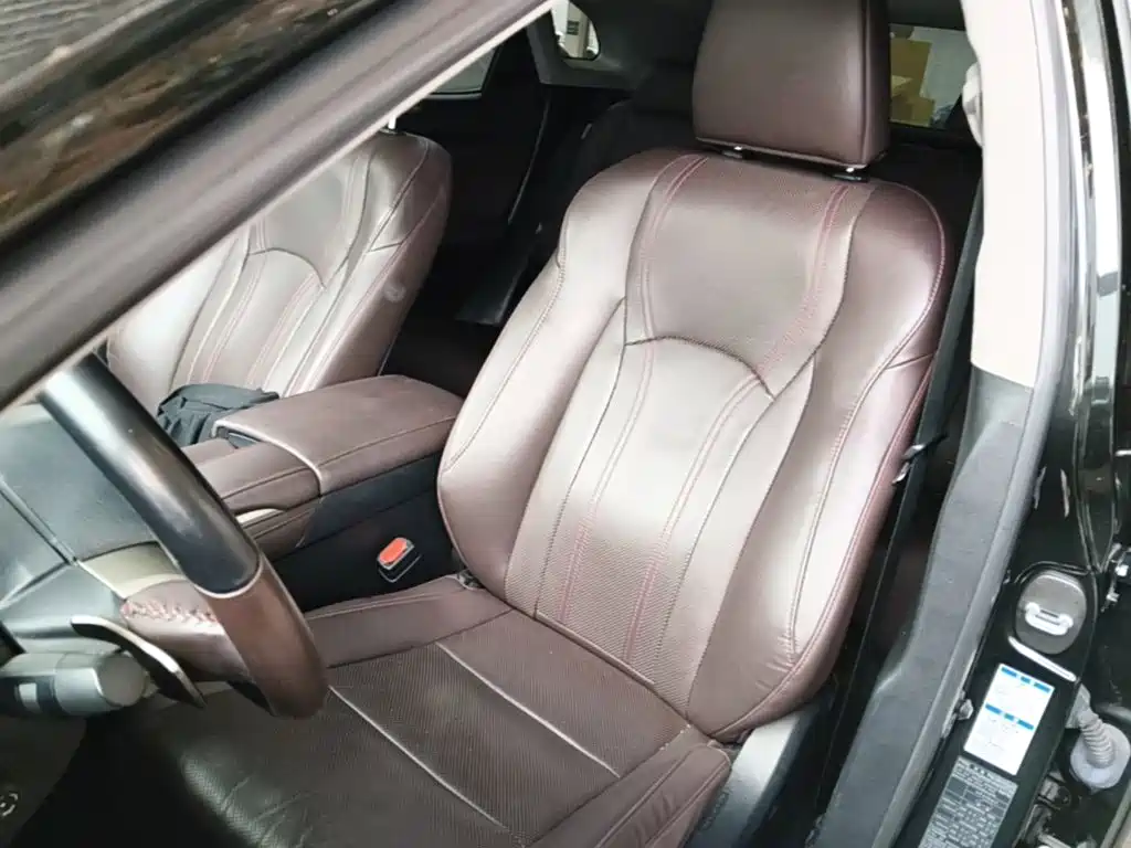Lexus RX 2021 — фото 15