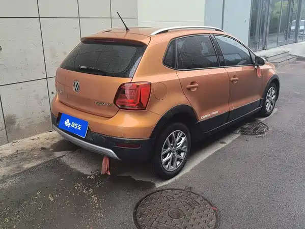 Volkswagen Polo 2015