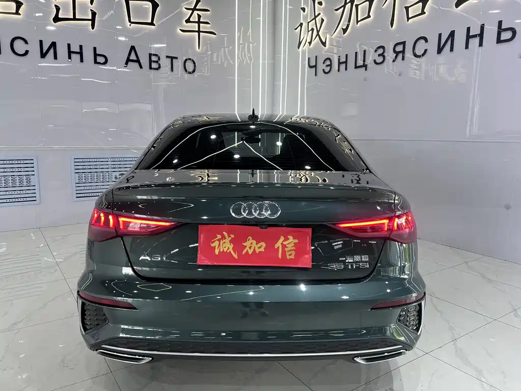 Audi A3 2023 — фото 5