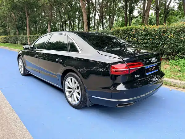 Audi A8 2015