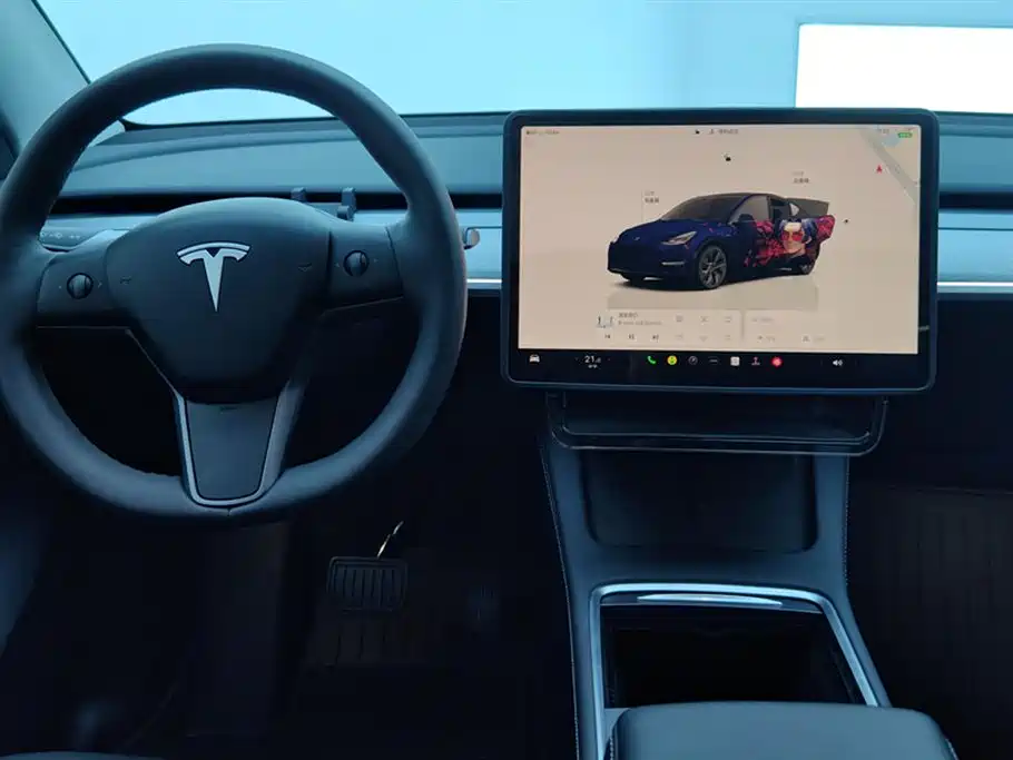 Tesla Model Y 2024 — фото 12