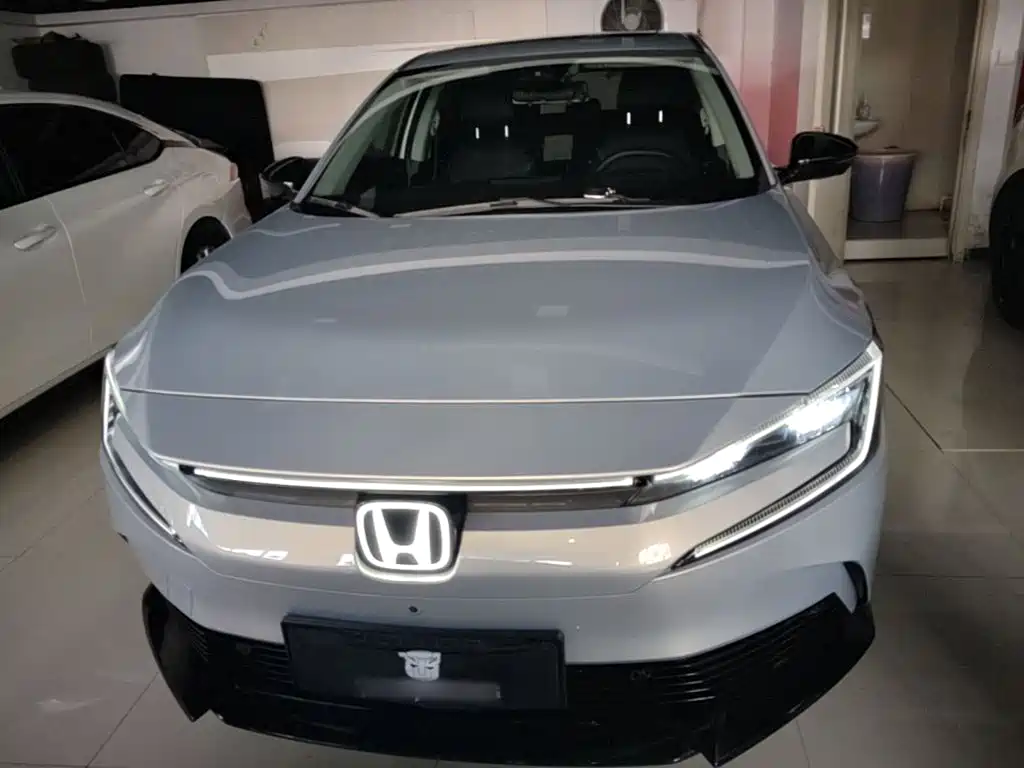 Honda e:NP2 2024 — фото 3
