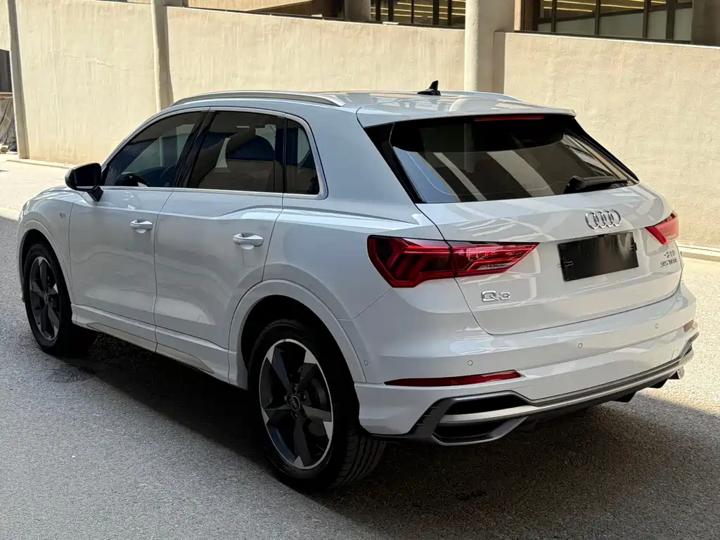 Audi Q3 2022