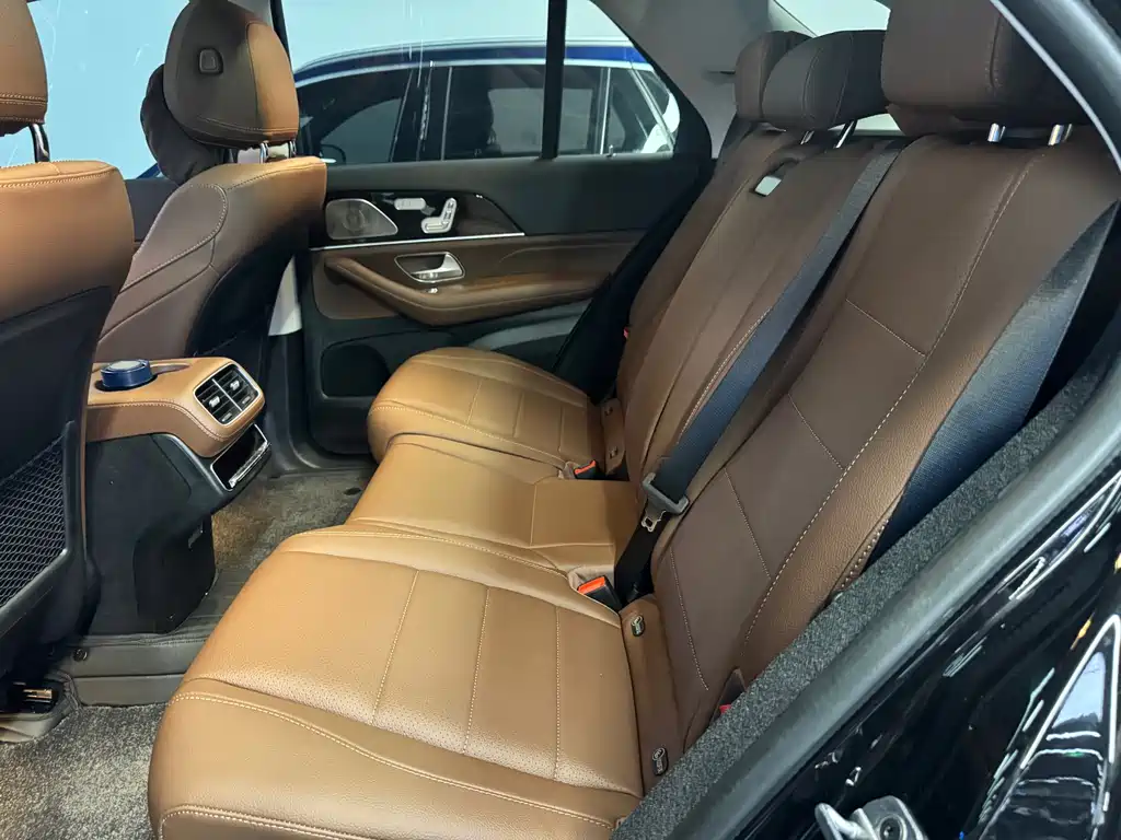 Mercedes-Benz GLE 2025