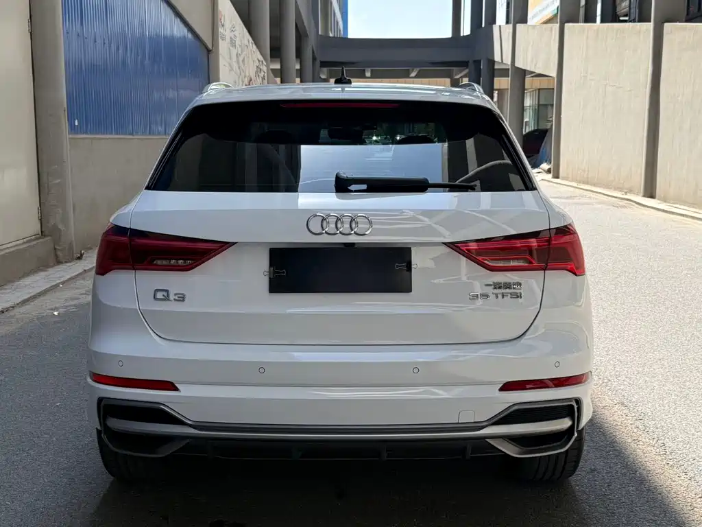 Audi Q3 2022