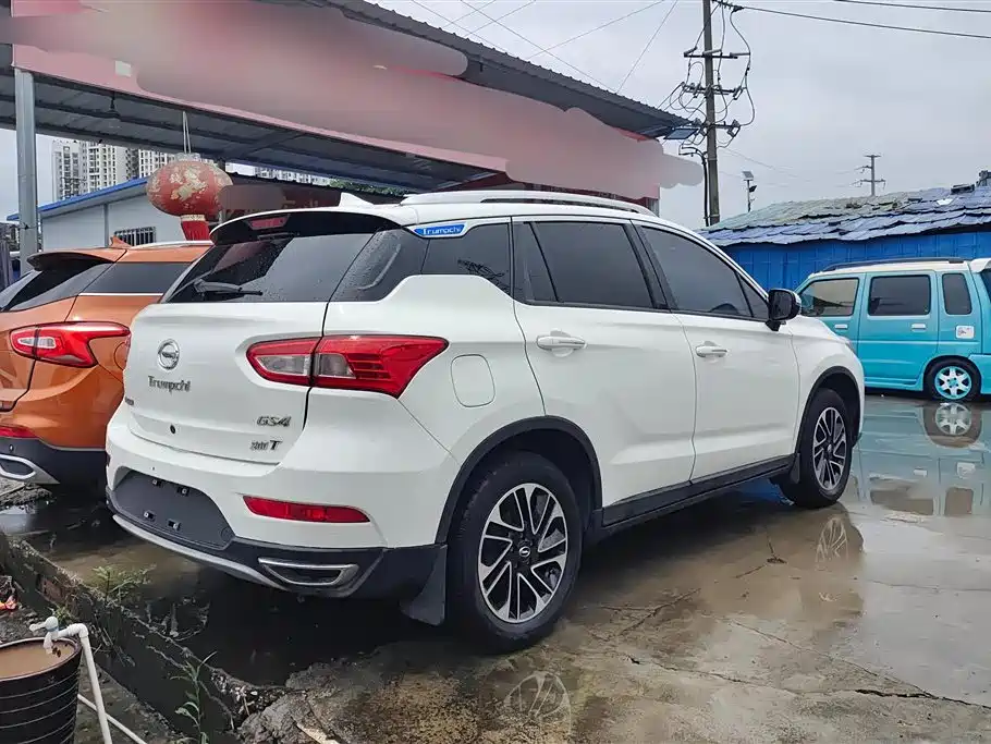 GAC Motor Trumpchi GS4 2016 — фото 3