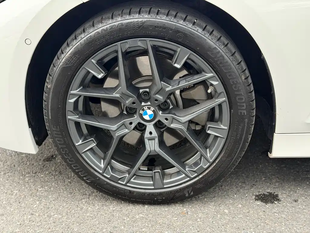 BMW 3 Series 2025