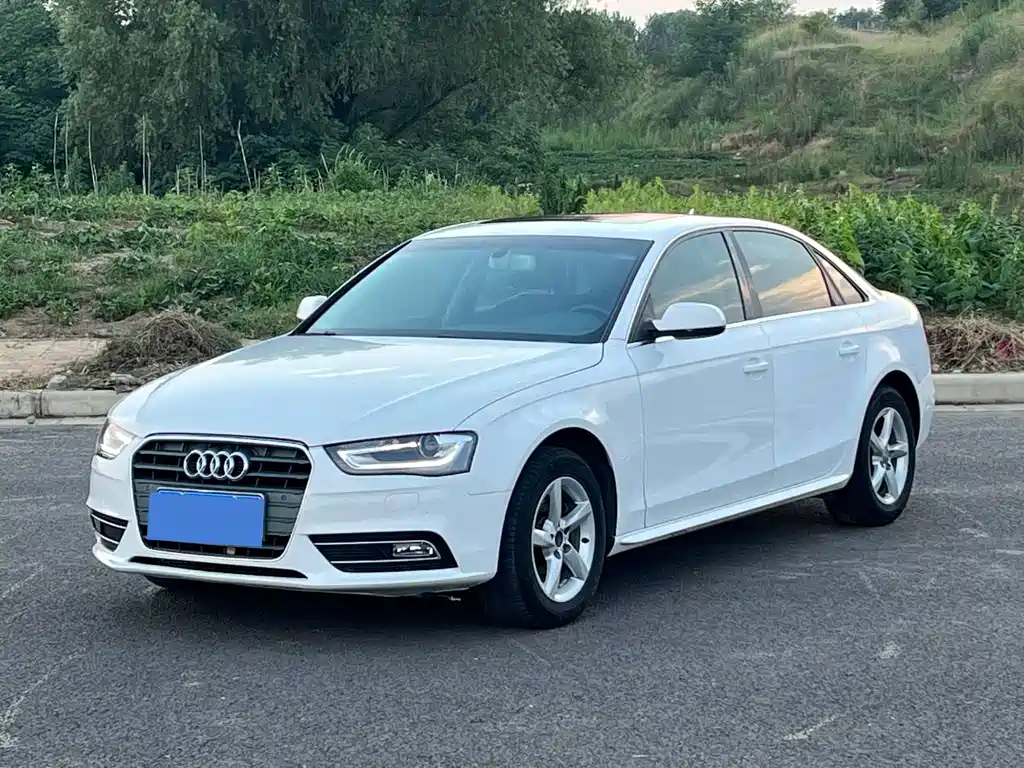 Audi A4L 2013