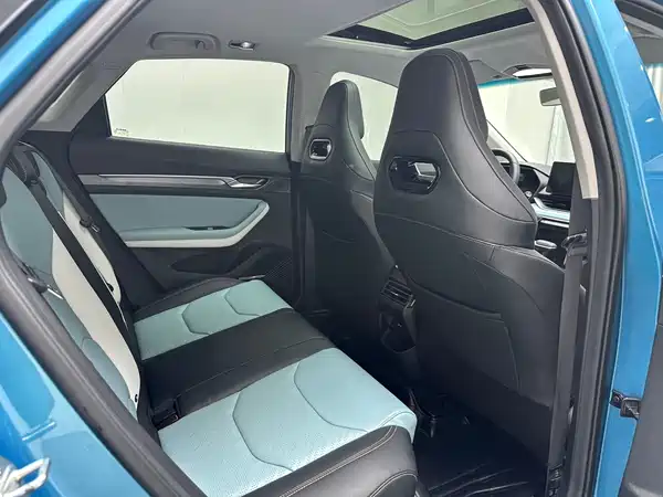 Geely Emgrand S 2022