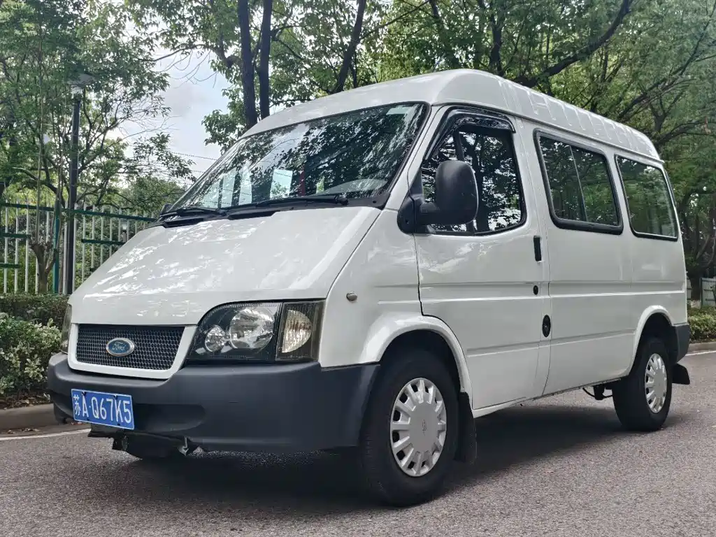 Ford Classic Transit 2016 — фото 1