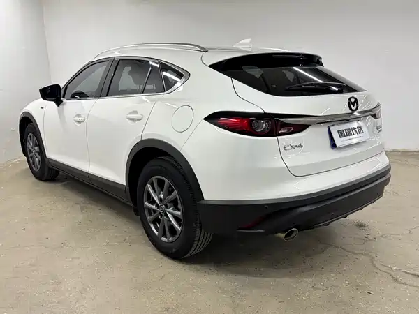 Mazda CX-4 2021