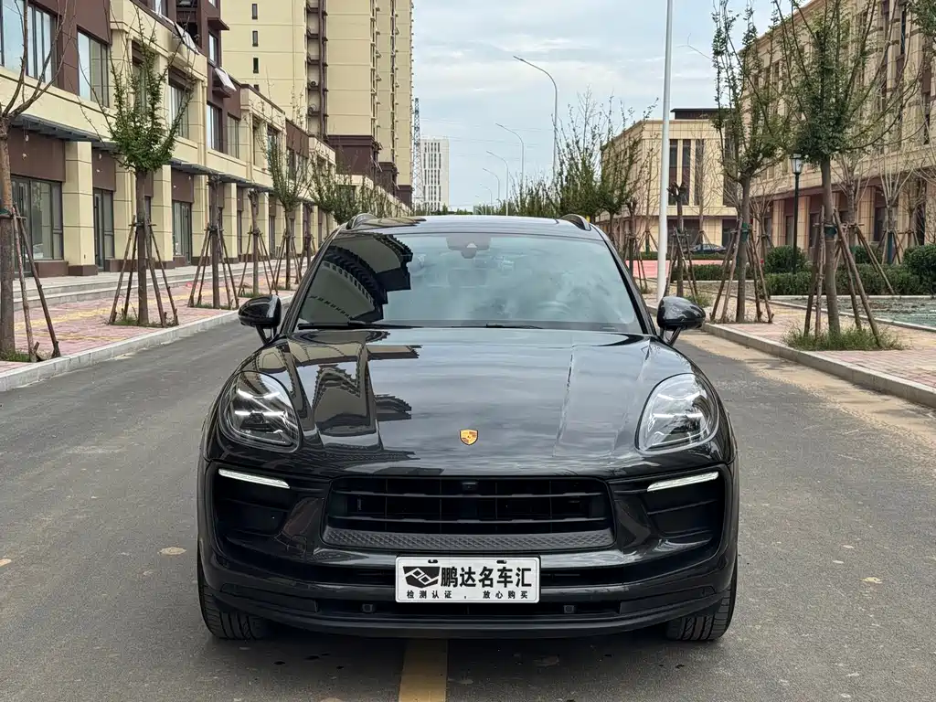 Porsche Macan 2023 — фото 2