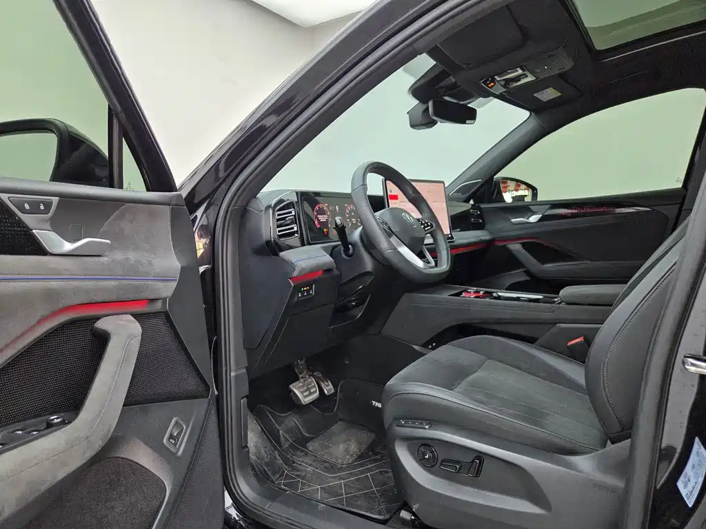 Volkswagen Tiguan L 2024