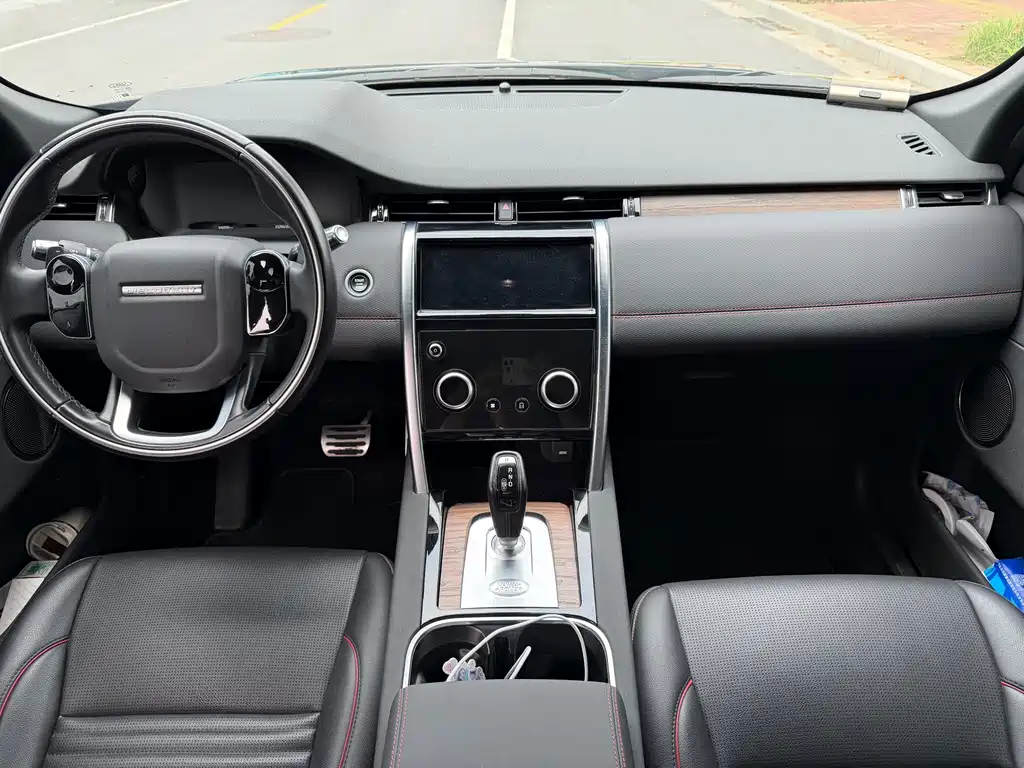 Land Rover Discovery Sport 2020 — фото 10