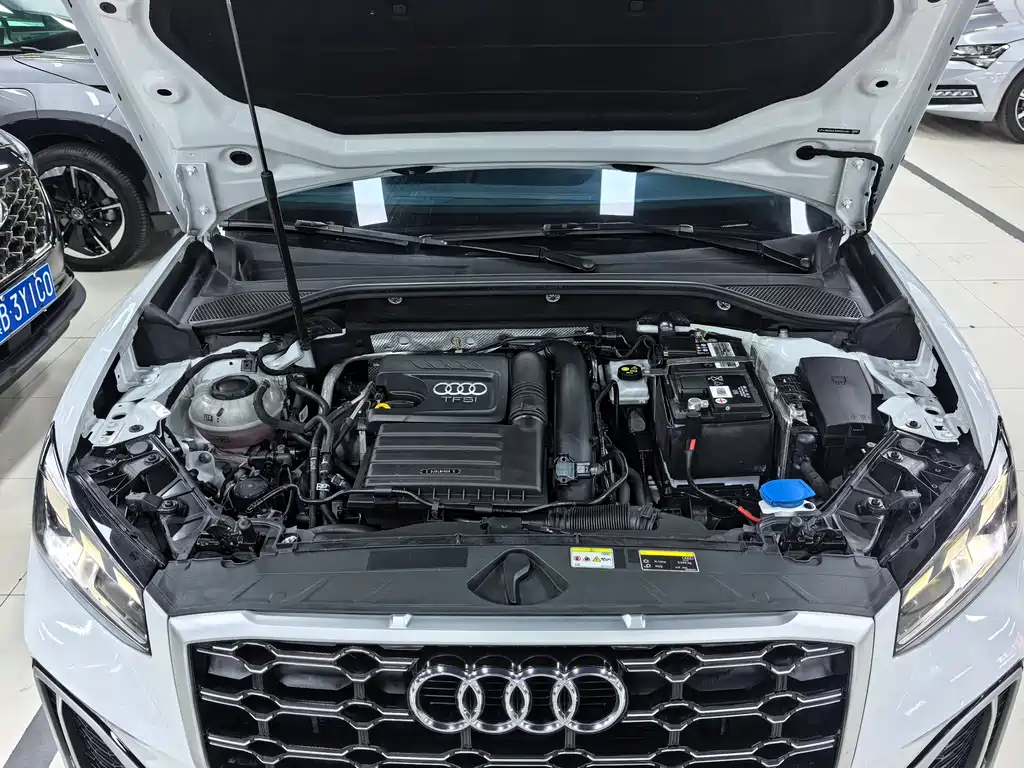 Audi Q2L 2023 — фото 20