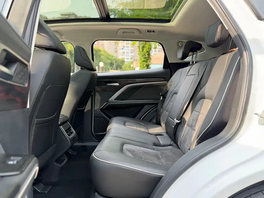 Haval H6 2023 — фото 15