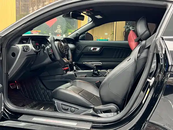 Ford Mustang 2019