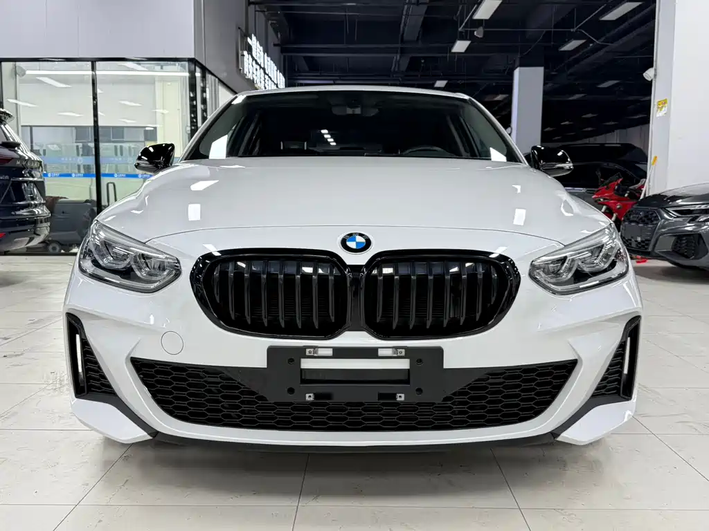 BMW 1 Series 2022