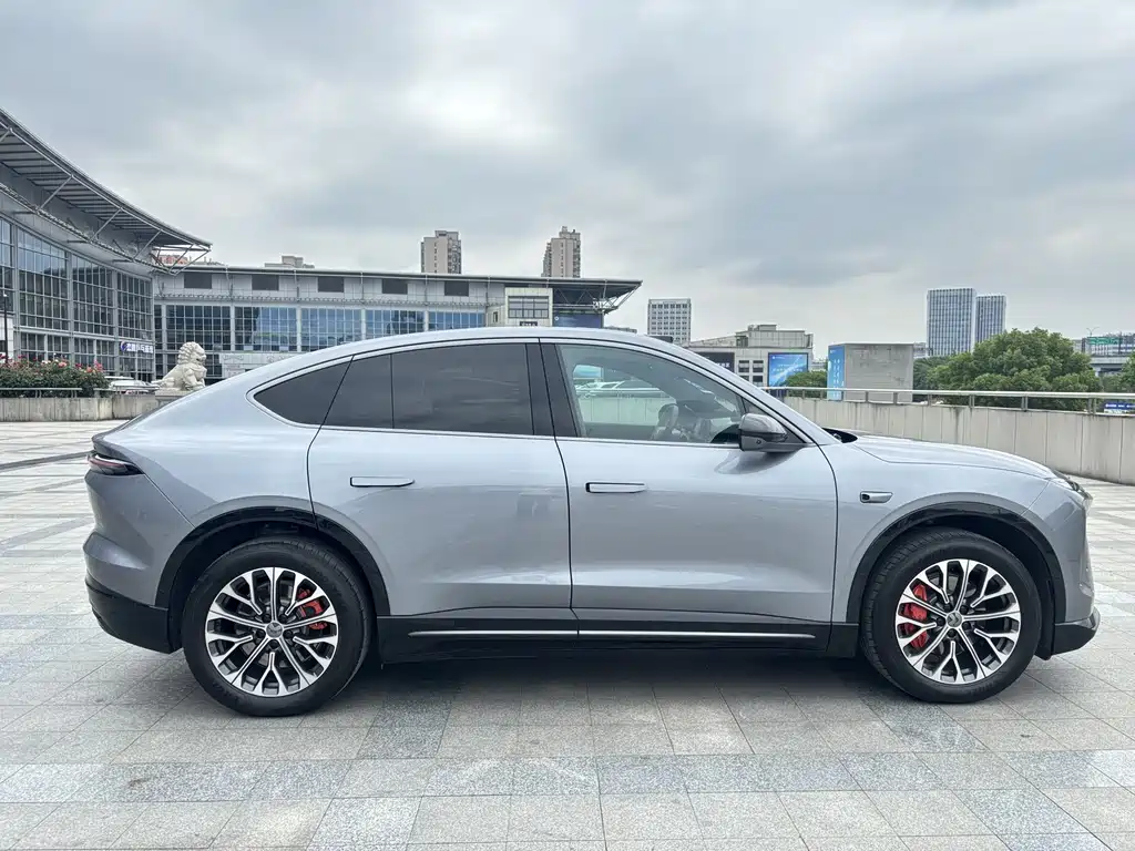 NIO EC6 2025