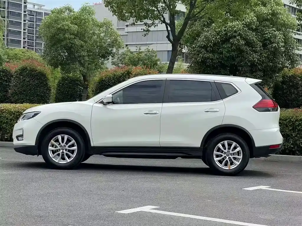 Nissan X-Trail 2021 — фото 9