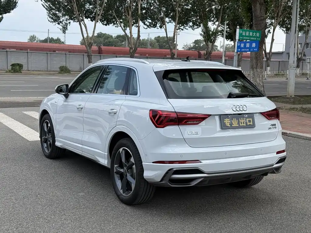 Audi Q3 2022